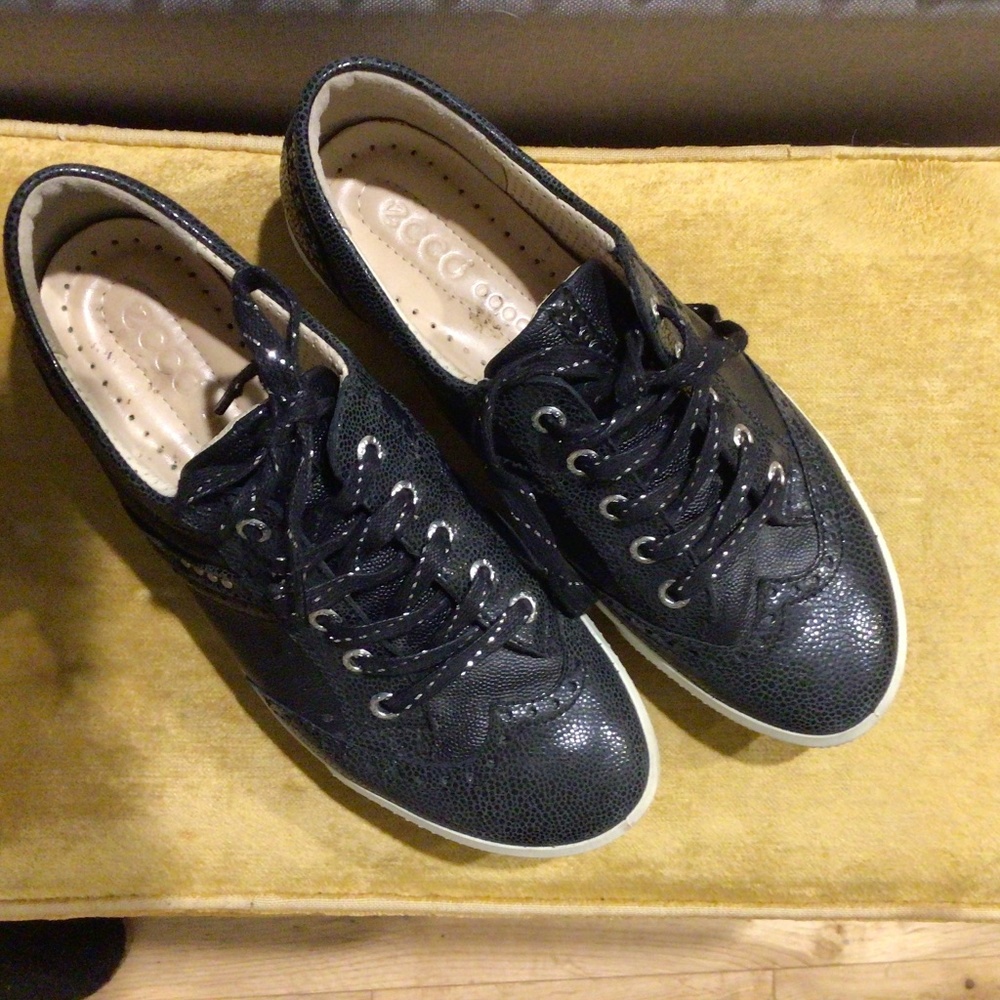 Ecco golf shoe
